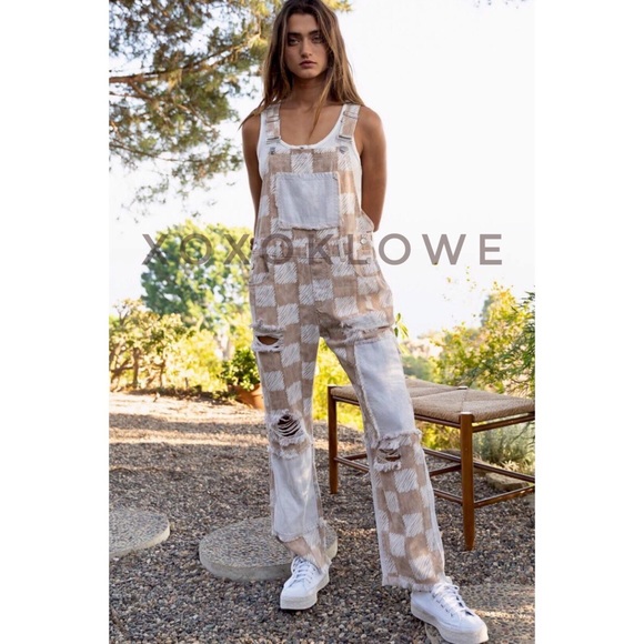 POL Beige & White Checkered Distressed Relaxed Fit Denim Overalls - Picture 3 of 16